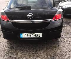 Opel Astra Gtc 2006 - Image 4/5