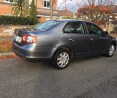 VW Jetta. 1.6 Petrol. Genuine 120k klms. Nct 5/20. Tax end January 20. - Image 6/7