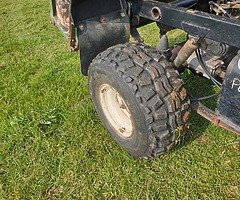 £2,500