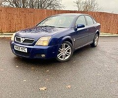 £795