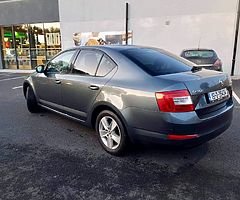 Skoda Octavia Octavia Ambition 1.6tdi 105HP