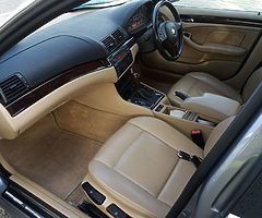 Bmw 320i - Image 4/7