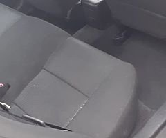 2005 Toyota avansis - Image 5/10