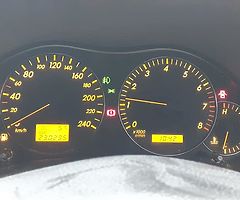 2005 Toyota avansis - Image 7/10