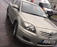 2007 toyota avensis