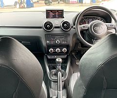2011 AUDI A1 1.6 TDI SLINE - Image 5/8