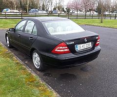 Mercedes c200 - Image 4/5