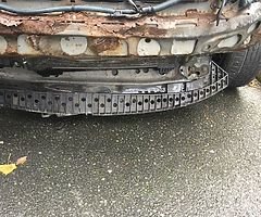 Toyota Yaris 08 damaged repairable - Image 4/4