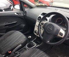€850