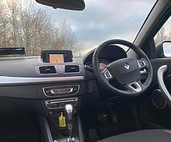 11 Renault fluence automatic full leather - Image 4/9