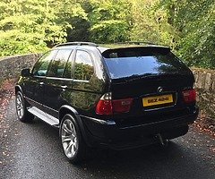 £3,000