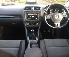 VW Golf 1.6 Tdi. 105 of. Bluemotion. 2011. 164k mls. Timing belt and water pump replaced 100k - Image 10/10