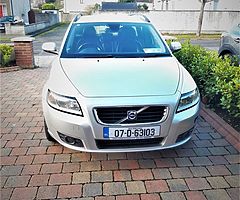 2020 Volvo V50 - Image 7/10
