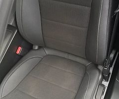 Opel Insignia - Image 7/10