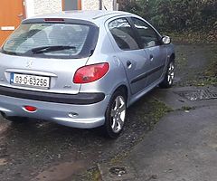 €650