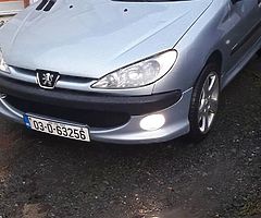 €650