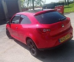 Seat ibiza sport coupe..2000 euro.2009 1.4, manual transmission