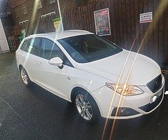 £2,699