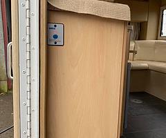 £21,975 - Image 3/10