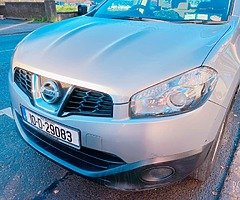 Nissan Qashqai. 2010 for sell 1.5 d 174 kilometers
