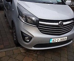 Vaxuhall vivaro sportive 1/11000 miles doe 7.20 .taxed 9/20 - Image 4/8