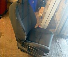 Renault Megane drivers seat - Image 3/4
