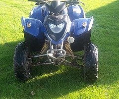£300