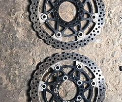 Tyre warmers/ er6 fronts discs - Image 3/5