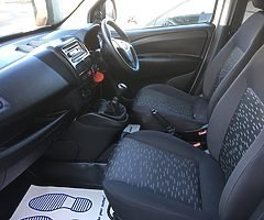 Vauxhall Combo 1.3CDTi 16v ( 90PS ) L2H2 ( s/s ) ecoFLEX 2015MY Sportive 2300 - Image 6/10