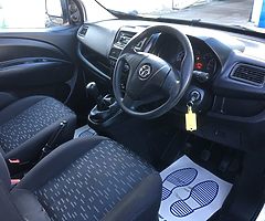 Vauxhall Combo 1.3CDTi 16v ( 90PS ) L2H2 ( s/s ) ecoFLEX 2015MY Sportive 2300 - Image 10/10