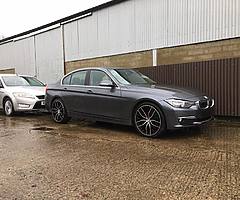 £5,995