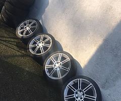 €250