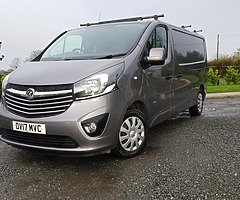 2017 VAUXHALL VIVARO SPORTIVE INCLUDES VAT BITURBO - Image 4/9
