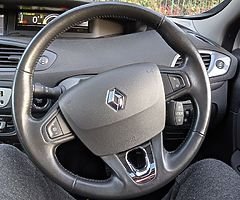 161 Renault Grand Scenic with warranty - Image 4/10