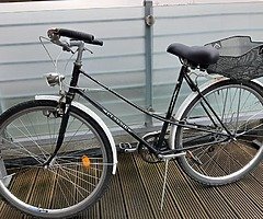 Lady's bike, everything working well, good condition!!! Collect in North Strand Road, Dublin 3. - Image 4/4