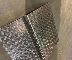 £12 - Image 4/8