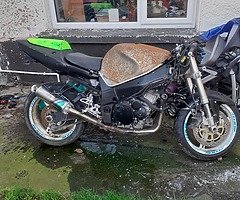 Suzuki gsxr 750