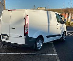 LPD CAR SALES AND COMMERCIAL VEHICLES