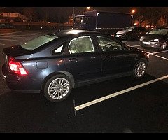 Clean 2007 s40.for sale no tax or test will.fly trew nct 1.8 petrol 202000 kph on clock - Image 5/7