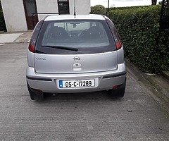 €750