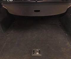 Mercedes E350 Amg 3.0L Dsl - Image 7/10