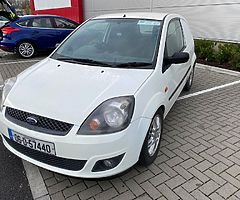 LPD CAR SALES AND COMMERCIAL VEHICLES - Image 4/5
