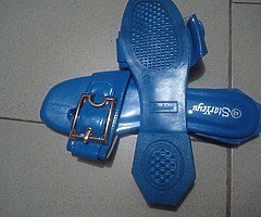 Sandals - Image 4/10