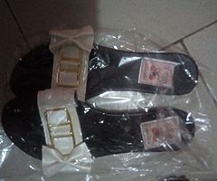 Sandals - Image 10/10