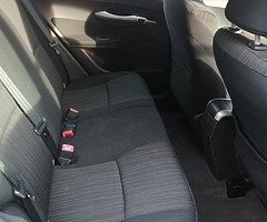 07 Toyota Auris 1.4 petrol (Manual) - Image 8/10