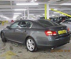 £2,999