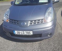 €800