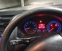 Volkswagen Jetta 1.6 petrol Comfortline petrol - Image 6/10