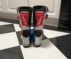 £80