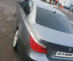 €8,000